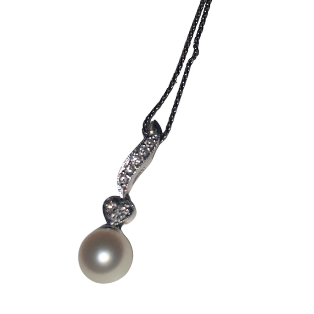 Sweetheart Saltwater Pearl and Diamond Pendant